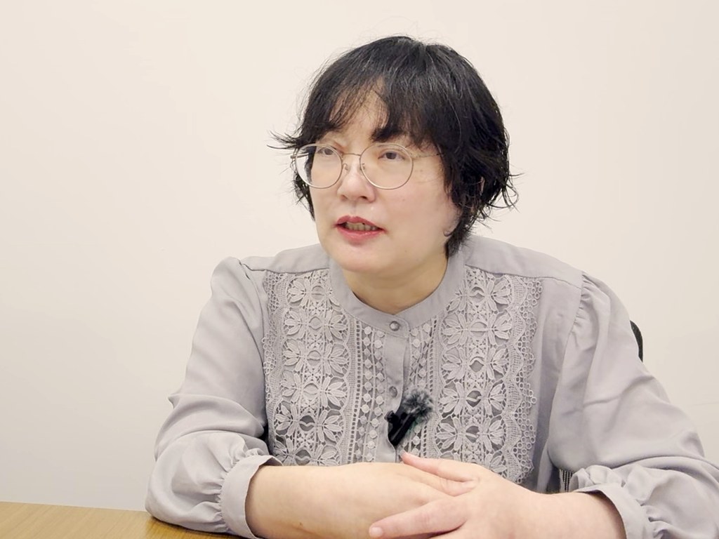 話す髙橋紀子先生