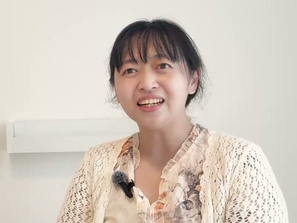 話す山岸佳織先生